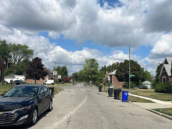 5th image of 5590 Devonshire Rd