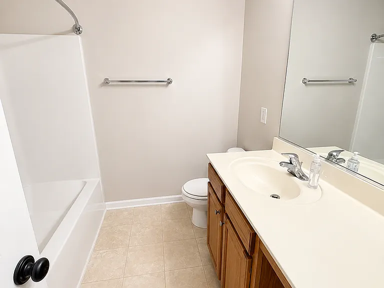 6896 Derby Run Dr — Photo 16