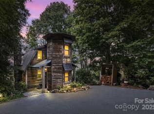 96 Evergreen Galax Ln, Maggie Valley, NC 28751