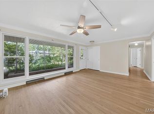 3 Cardigan Ln, Saint Louis, MO