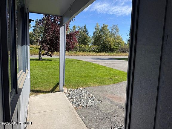 4th image of 3000 W Northern Lights Blvd APT 1D