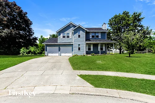 2320 Firth St Photo 1