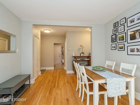 4th image of 630 W Waveland Ave APT 1F