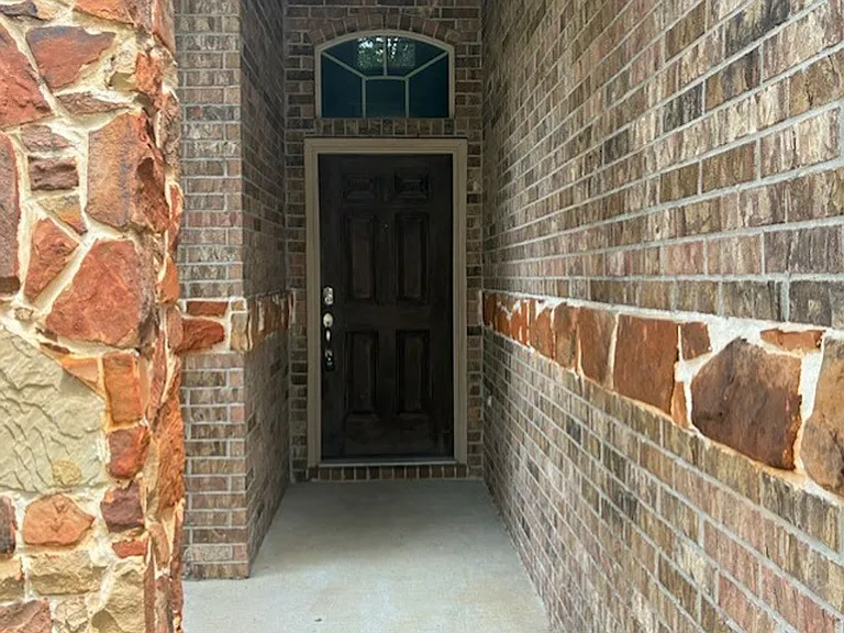 7042 Windy Run Ct — Photo 6
