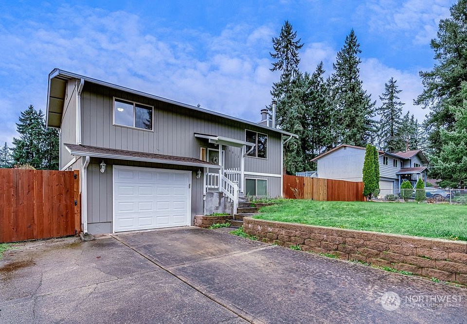 1st image of 16012 70th Avenue E