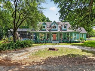 250 N Walker St, Oakland, FL 34760