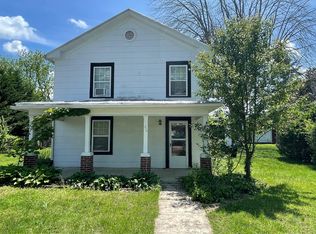 40 Flory Ave, Stuarts Draft, VA 24477