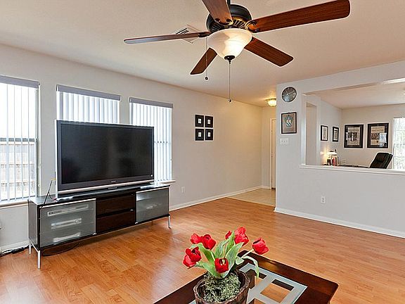 3rd image of 12022 Christophers Walk Ct