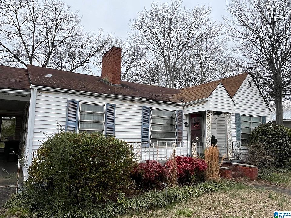 2nd image of 1735 1st Ave