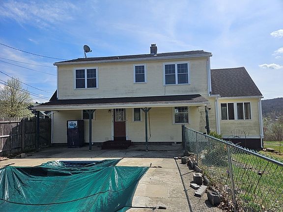 2nd image of 4 Stewart Ave