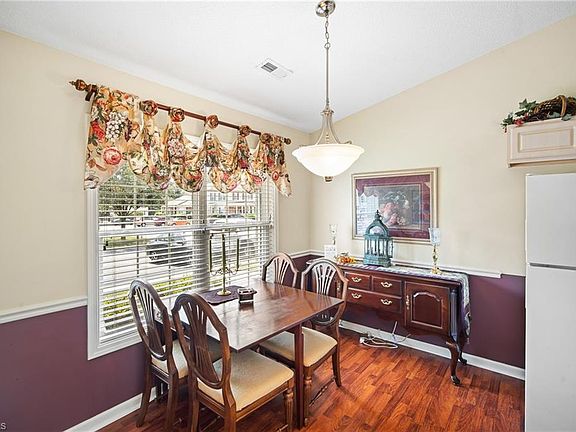 4th image of 804 Remount Ct Unit 26
