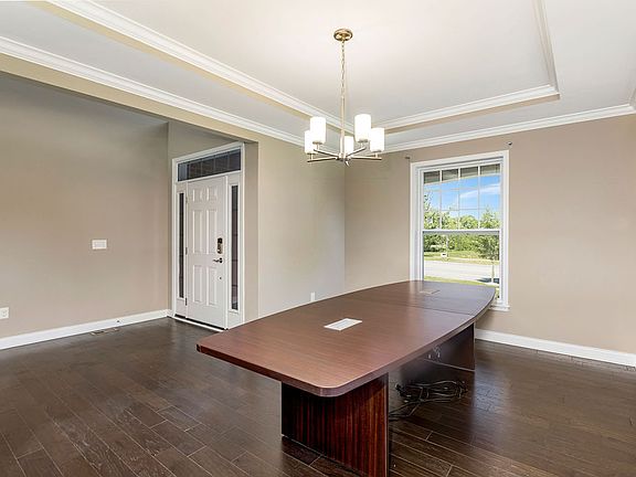 5th image of 3985 Hudson Hills Ln