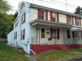 21 W Railroad St, Tremont, PA 17981