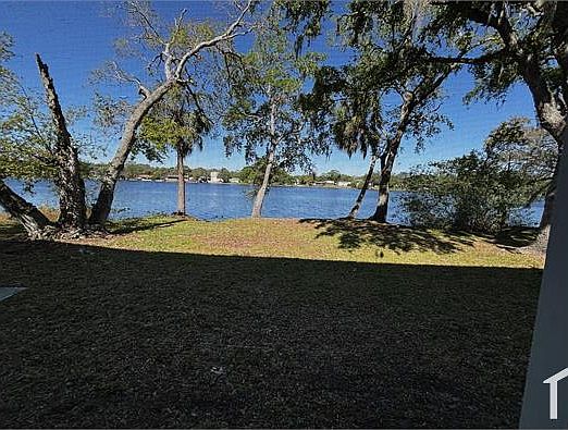 3rd image of 7208 E Bank Dr