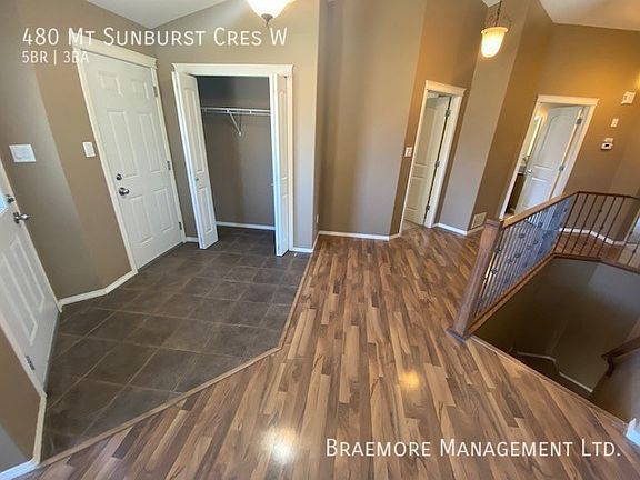 4th image of 480 Mount Sunburst Cres W