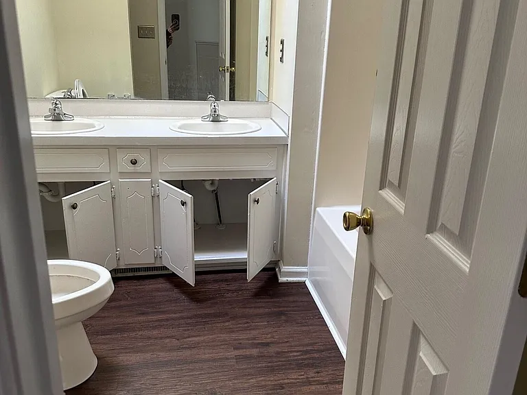 3935 Sterling Pointe Dr #TTT1 — Photo 12