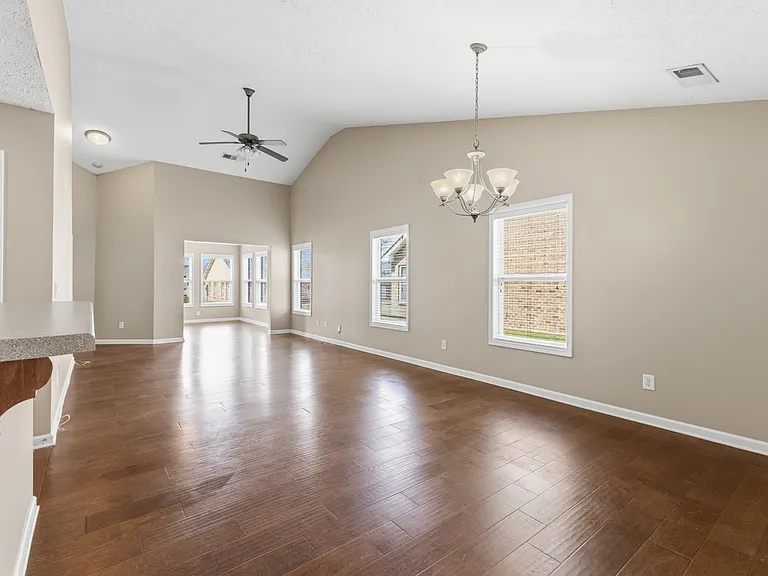 395 Devon Chase Hl #1004 — Photo 15