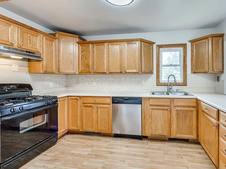 4608 N Libby Ave — Photo 7
