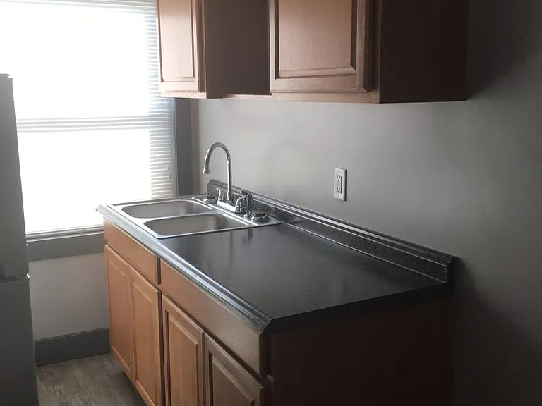 2895 Sullivant Ave — Photo 35
