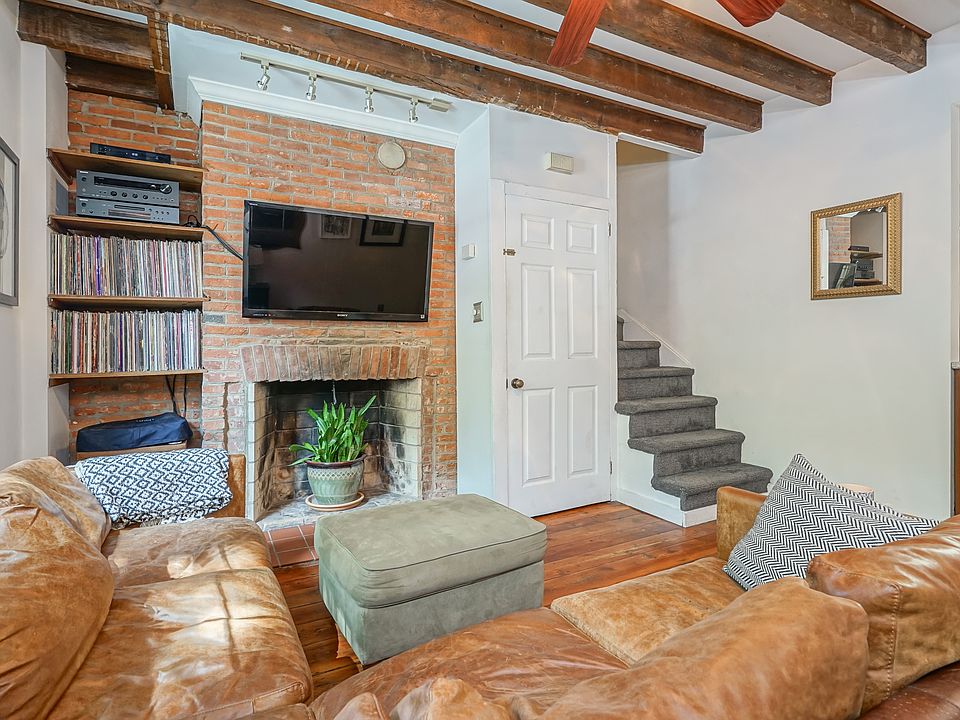 1st image of 1022 N Orianna St
