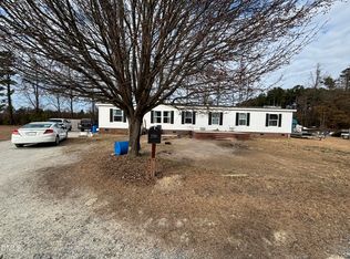 2201 Trent Cir, Deep Run, NC 28525