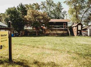 428 E Franklin St, Portage, WI 53901
