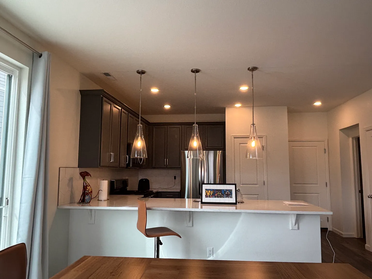 3 bed, 2.5 bath, 1978 sqft, $2,900 — Photo 4