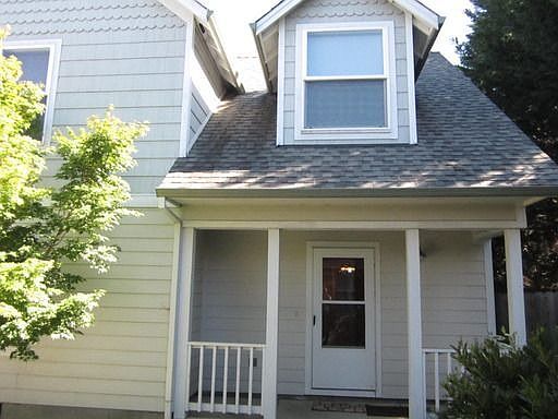 1st image of 849 Blackberry Ln