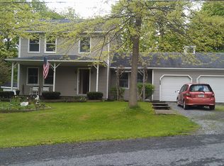 606 Phillips Rd, Skaneateles Falls, NY 13153