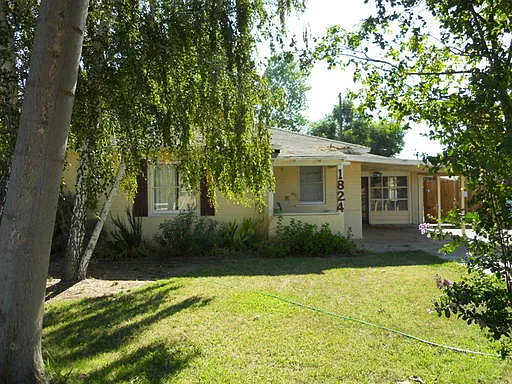 1824 Grimes Ave photo 1