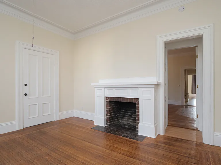 1851 Northampton St #1L — Photo 23