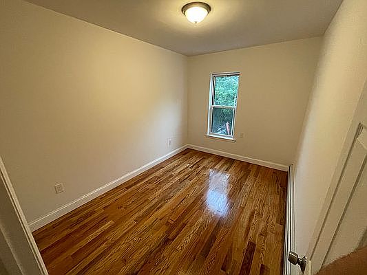 4th image of 1361 Bronx River Ave #2R