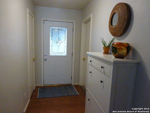 5th image of 8702 Dumaine