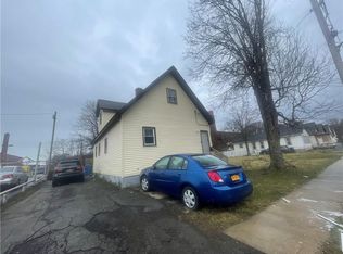 6 Lochner Pl, Rochester, NY 14605