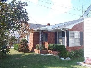 2nd image of 120 Underwood Ave