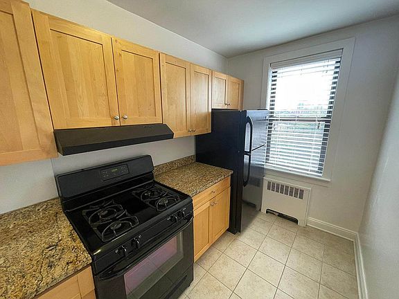 4th image of 75-05 113th St #7K