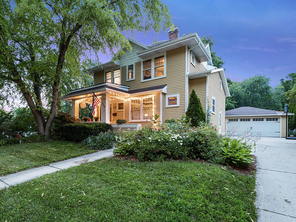 210 E Lisbon Rd, Oconomowoc, WI 53066 Zillow