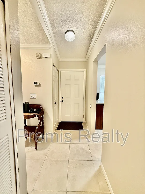 1 bed, 1.0 bath, 784 sqft, $1,550 — Photo 4