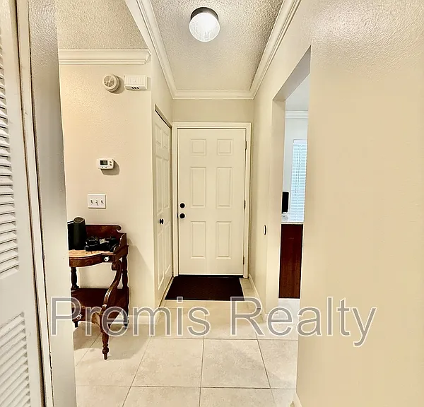 1271 Powderpuff Dr — Photo 4