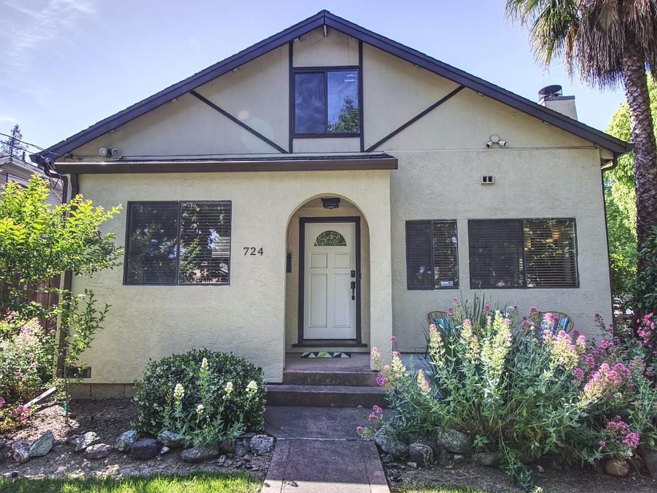 1st image of 724 Dorothy Ave