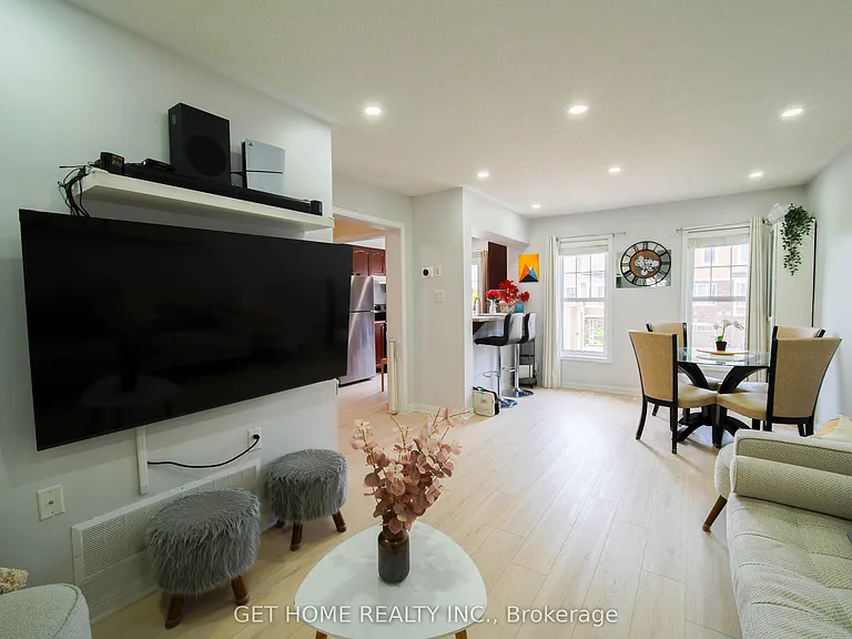 38 Suitor Ct — Photo 6