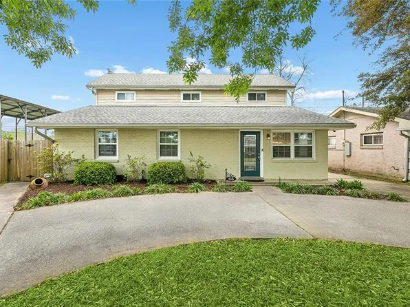 45 E Chalmette Cir, Chalmette, LA 70043