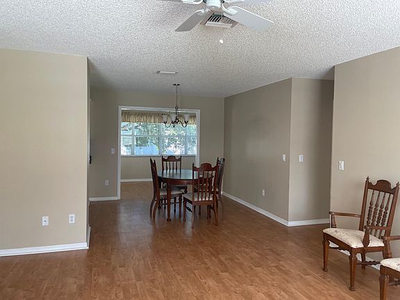 3rd image of 856 Cortez Ave