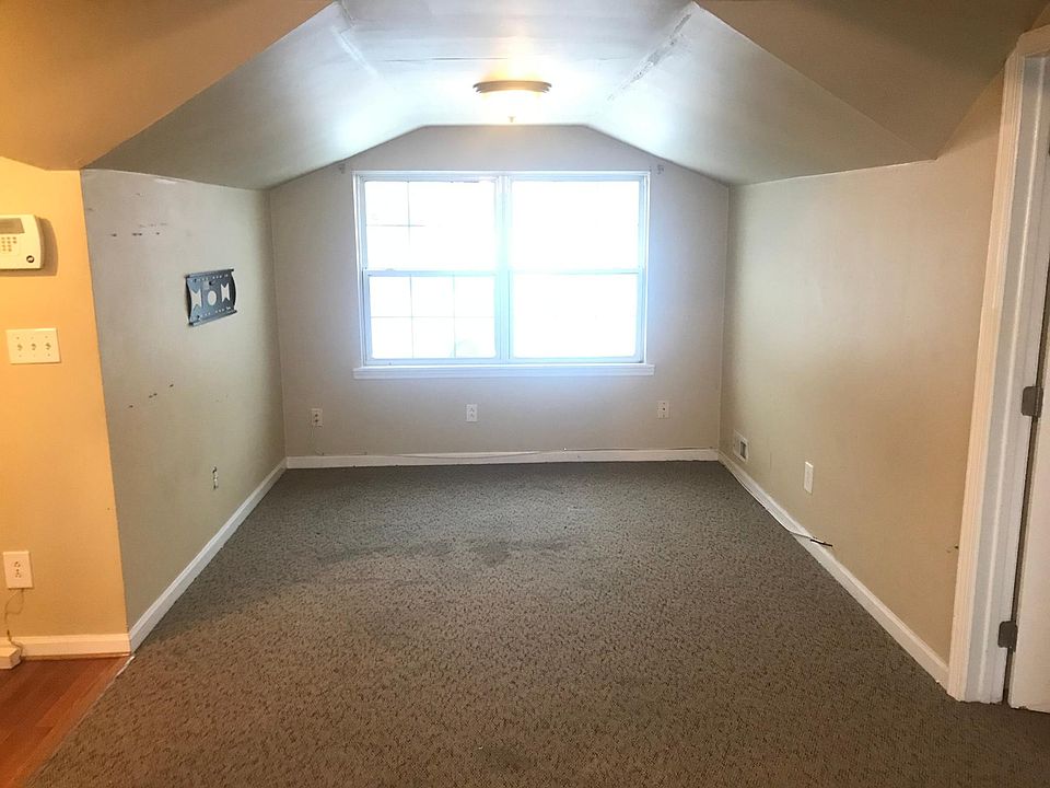 The other half of the living room