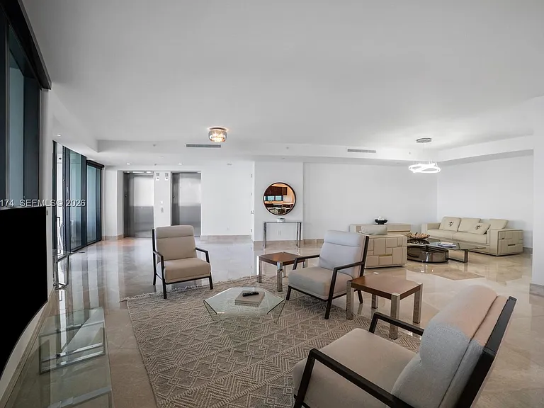 18555 Collins Ave #5105 — Photo 15