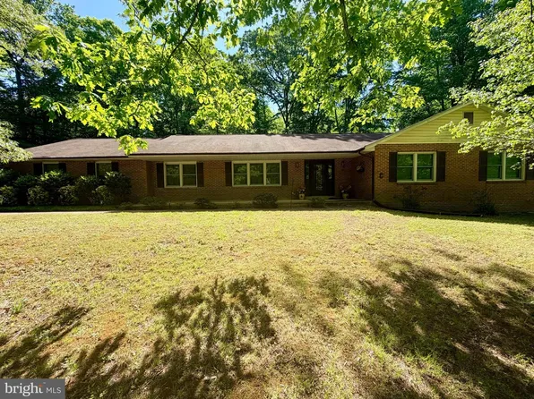 10241 Three Doctors Rd, Dunkirk, MD 20754