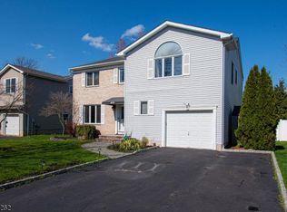 815 Odonnell Ave, Scotch Plains, NJ 07076