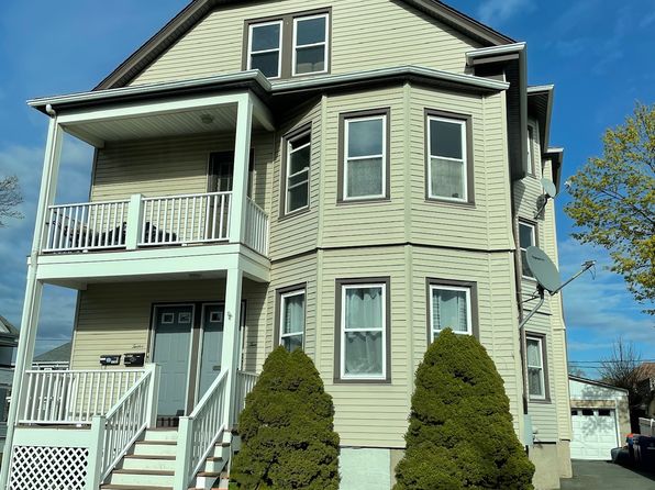 10-12 Baylies St #2