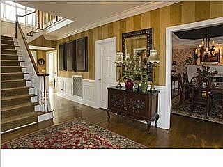 3rd image of 5536 Mountain Breeze Dr