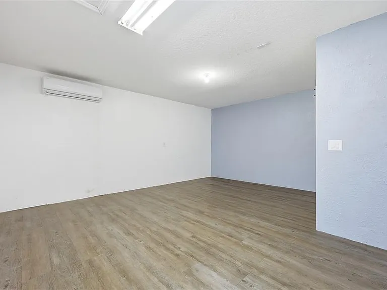 115 Maple Dr — Photo 25